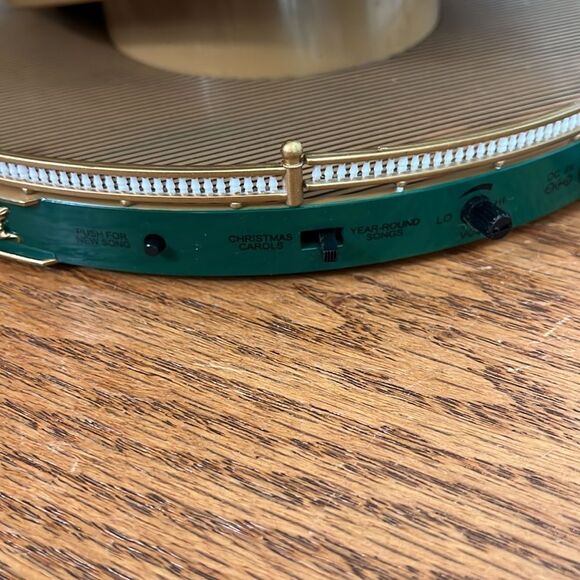 Mr. Christmas Spinning Tea Cups Nottingham Fair Animated Musical Holiday Decor - Picture 6 of 12